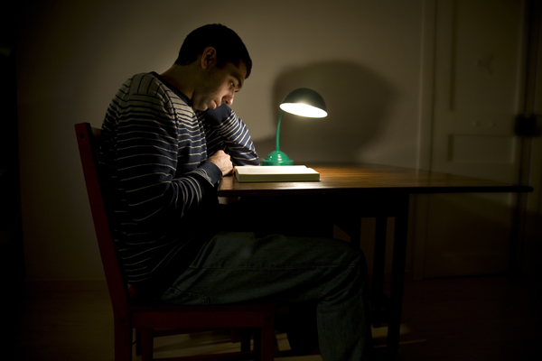 Two people reading